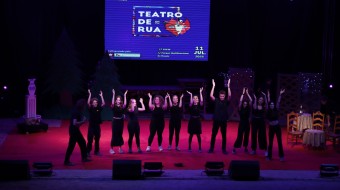 Stage on the street: all included!