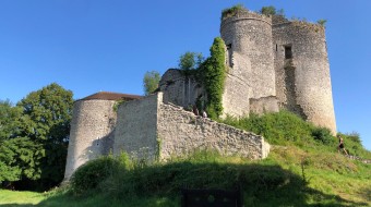 Bring the medieval fortress back to life 2